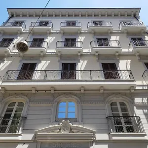 https://palazzo-santarcangelo.hotels-amalfi.com
