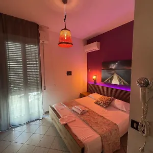 https://vacanze.riccione-hotels.org